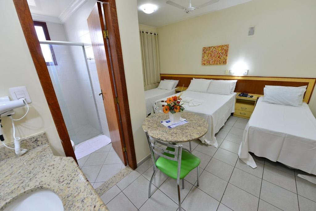 Vind'S Plaza Hotel Caratinga Exterior foto