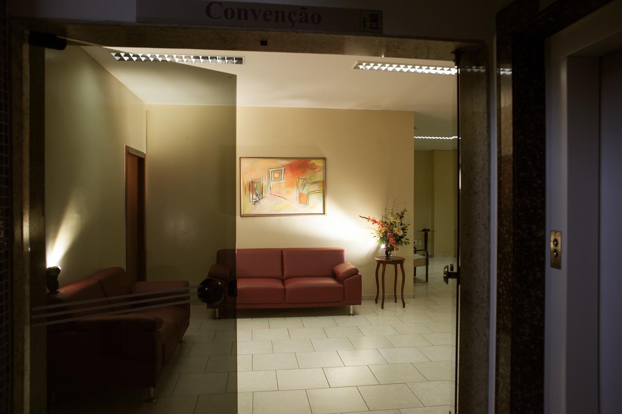 Vind'S Plaza Hotel Caratinga Exterior foto